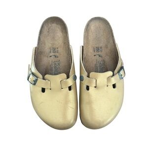 Birkenstock - Birkie's Maria
Mary Jane Clogs Sz 8
